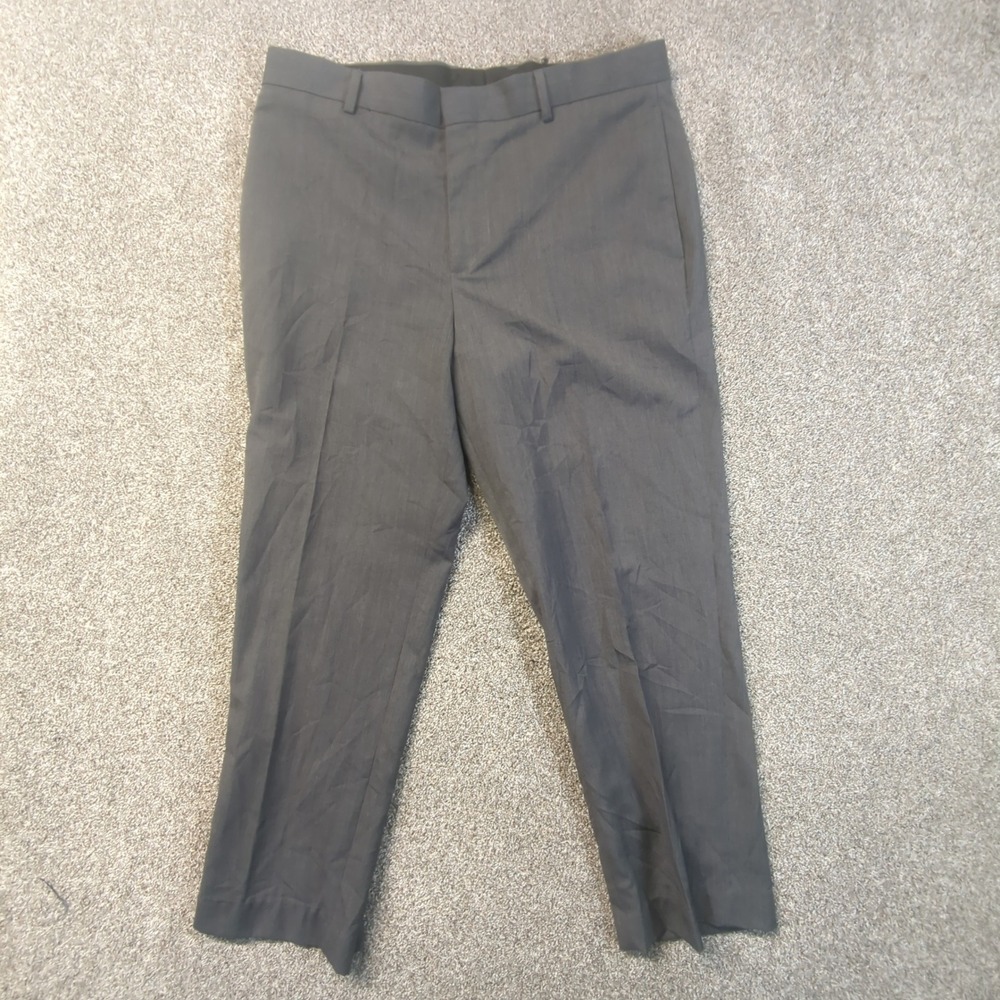 Van Heusen Dress Pants Mens 38x32 Gray Flat Front Straight Leg Trousers